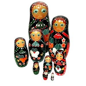 Vintage Russian Nesting Dolls Babushka Matryoshka Hand Paint Wooden  Set 9 Piece